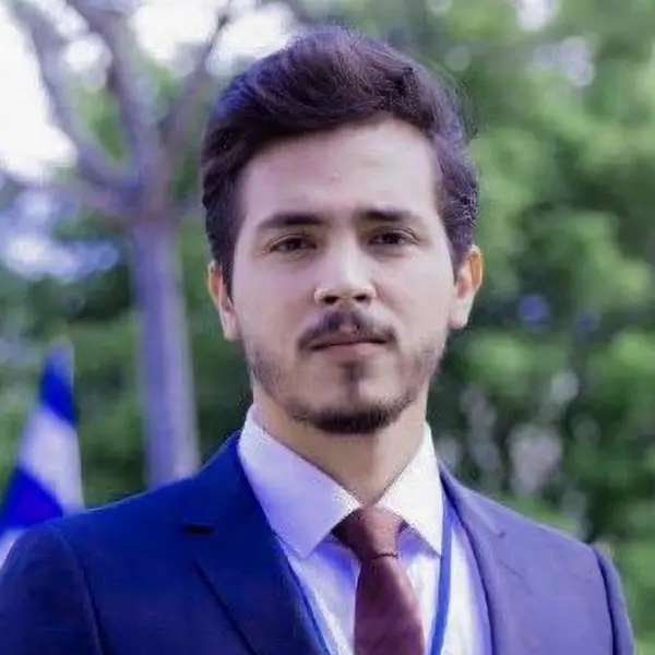 Dr. Sergio Granados-Chahín